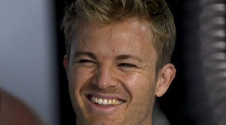 Rosberg admite que el mundo del motor es su pasión y cree que hay muchas posibilidades de seguir vinculado a él. AP / ARCHIVO