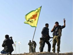 Miembros de las YPG. Pese a las negativas, Rusia reconoció tener destacamentos en regiones controladas por los kurdos-sirios. EFE / ARCHIVO