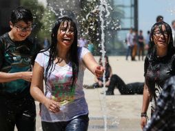 La nota promedio de satisfacción pasó de 8.2 en enero de 2015 a ocho en 2016 y 7.9 en el primer mes de 2017. SUN / J. Reyes