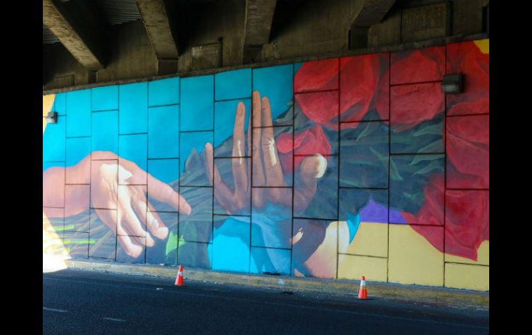 Por ahora se interviene el paso a desnivel de San Agustín, donde ya se empieza a definir la forma del segundo mural del proyecto. ESPECIAL / Ayuntamiento de Tlajomulco