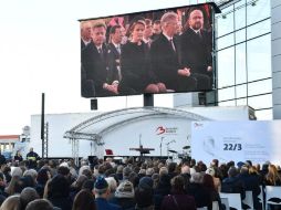 Los monarcas y el jefe del Ejecutivo guardaron un minuto de silencio a las 07:58 hora local. AFP / E. Lalmand