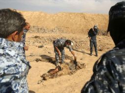 En la fosa común, de 35 metros de diámetro, se produjeron ejecuciones semanales durante un año, entre mediados de 2014 y 2015. ESPECIAL /