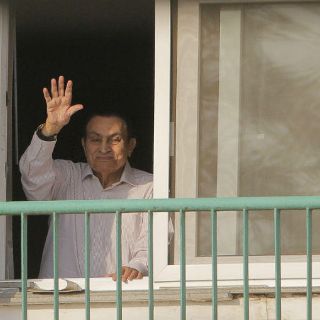 El expresidente egipcio Hosni Mubarak es puesto en libertad