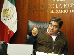 Padierna anunció esta mañana que el lunes los senadores Miguel Barbosa (foto) y Raúl Morón pondrán su renuncia sobre la mesa. TWITTER / @MBarbosaMX