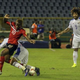 Trinidad y Tobago sorprende y se impone a Panamá