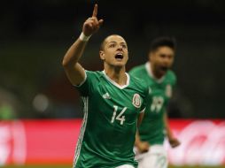 'Chicharito' llegó a 46 anotaciones con la camiseta azteca en el partido ante Costa Rica. SUN / L. Cortés