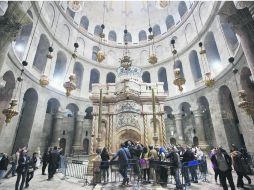 En todo su esplendor. Así luce el recién restaurado sepulcro en Tierra Santa. EFE /