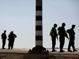 En la operación, militares destruyeron dos explosivos preparados para su uso y se incautaron de armas y municiones. AP / ARCHIVO