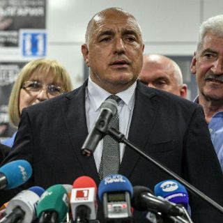 Conservadores de Borisov ganan en Bulgaria, según sondeo