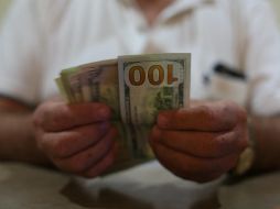 Estiman que este día el peso varíe entre 18.85 y 19.00 pesos por dólar en cotizaciones interbancarias a la venta. EL INFORMADOR / ARCHIVO