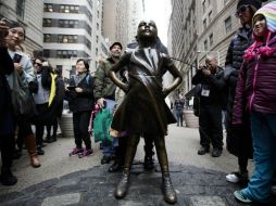 La 'Niña sin miedo' fue colocada en Wall Street en torno al Día Internacional de la Mujer. EFE / J. Lane