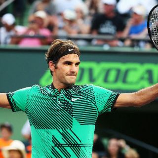 Nadal y Federer avanzan en Miami