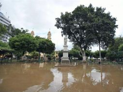 Perú enfrenta inundaciones en y deslaves por las fuertes lluvias originadas por el fenómeno ''El Niño''. EFE / O. Farje