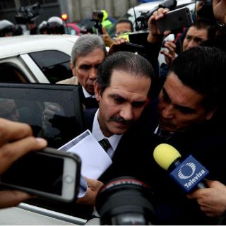 Levantan bloqueo a cuenta bancaria de hijo de Guillermo Padrés