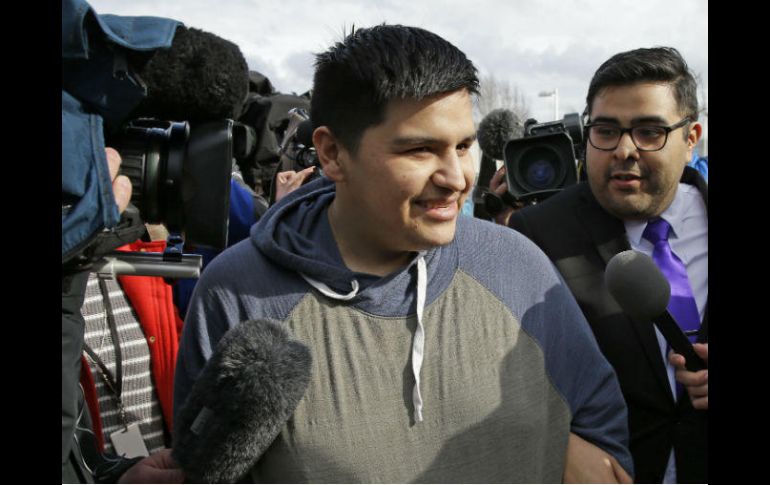 El joven mexicano había sido arrestado el mes pasado, acusándole de estar afiliado con pandillas. AP / T. Warren