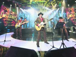 Los Tucanes alistan el recorrido que emprenderán por México y América Latina para promocionar su reciente canción 'Al por mayor'. SUN /