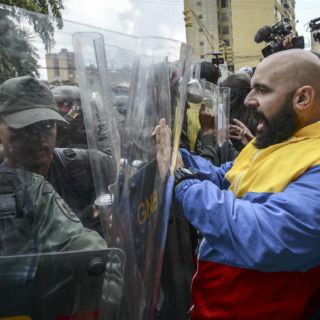 Capriles se reúne hoy con Almagro en la OEA