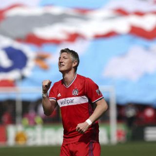 Schweinsteiger debuta con gol en la MLS