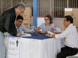 El director del Consejo Nacional Electoral  ratificó la transparencia del proceso de conteo de votos.  / Xinhua/Z. Campos