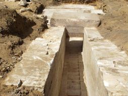 Vista general de los restos hallados al norte de la pirámide del rey Seneferu, a 40 kilómetros al sur de El Cairo. EFE / Ministerio Antigüedades Egipcio