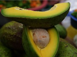 El aguacate subió a 70 pesos el kilo, mientras que el limón quedó en 39 pesos el kilo. NTX / ARCHIVO