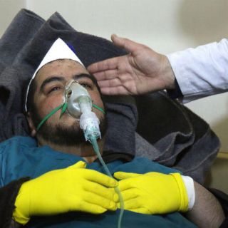 Mueren 18 personas tras bombardeo químico en Siria