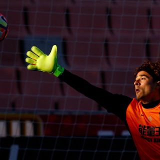 Granada y Ochoa, cerca del descenso