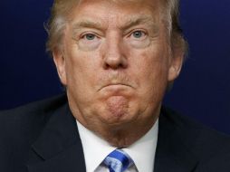 Trump parece dispuesto a violar las normas políticas y la civilidad y deferencia que permiten al sistema funcionar sin problemas. AP / E. Vucci