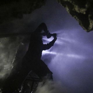 Elevan a 100 muertos por ataque químico en Siria