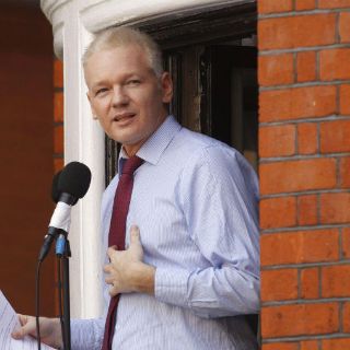 Presidente electo de Ecuador pide a Assange no entrometerse