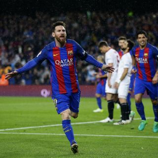 Al medio tiempo, el Barça y Messi se comen vivo al Sevilla