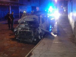 Personal del Semefo procedió con el levantamiento de los restos para trasladarlos y realizar las diligencias de ley. ESPECIAL /