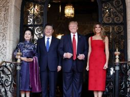 Trump y la primera dama, Melania, dieron la bienvenida a Xi y su esposa, Peng Liyuan. AP / A. Brandon