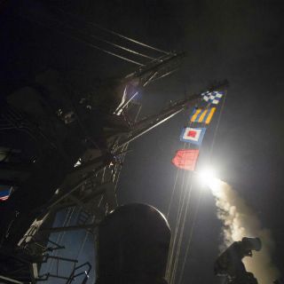 Al menos cuatro militares fallecieron en ataque de EU a base siria