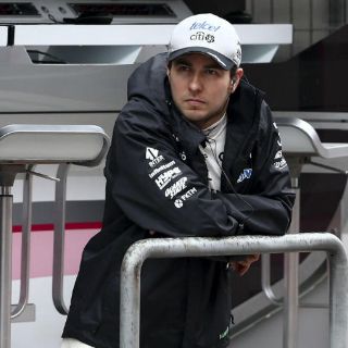 'Checo' Pérez se ve fuerte en China