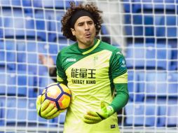 Guillermo Ochoa ha realizado nueve atajadas, el mayor número que ha hecho en la temporada con lo que llegó a 127. MEXSPORT / J. Díaz