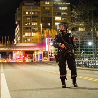 Hallan dispositivo ‘similar a una bomba’ en Oslo