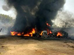 El incendio se registró en un predio ubicado en carretera a Chapala. ESPECIAL /