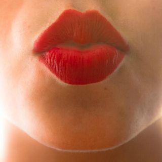 El beso, ejercicio benéfico para la salud