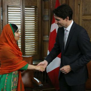 Canadá otorga a Malala Yousafzai Ciudadana Honoraria