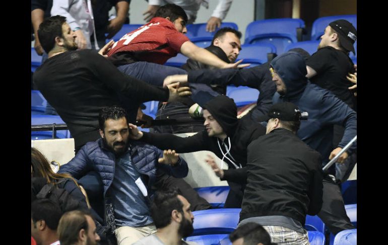 La información fue confirmada por el jefe de comunicación de la UEFA. AFP / P. Desmazes