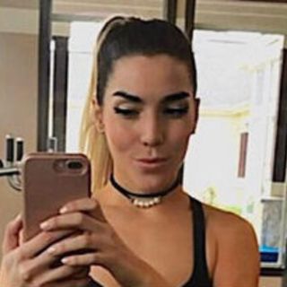 Frida Sofía presume su marcado abdomen