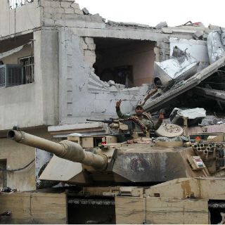 Muere líder religioso del EI durante ofensiva en Mosul