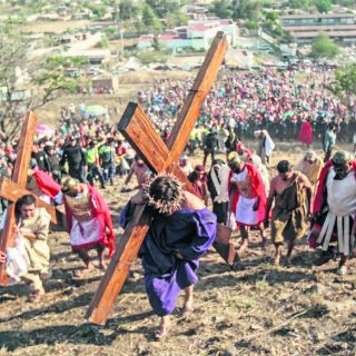 Así se vivieron las procesiones del Viernes Santo en Guadalajara