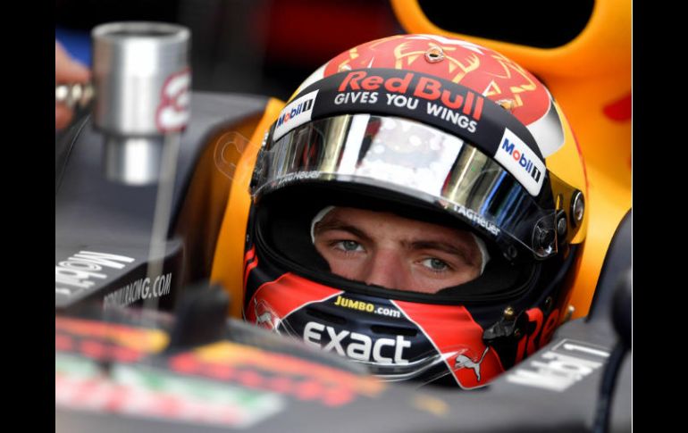 El joven piloto holandés de 19 años se llevó el mejor registro en un final de sesión con mucha actividad. AFP / A. Isakovic