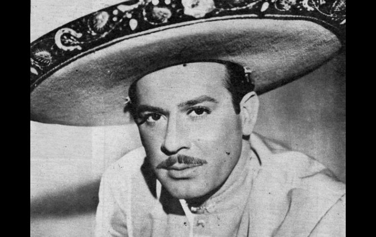 ''La sencillez humana de Pedro lo llevó a ser amado'', dice hijo de José Alfredo Jiménez. EL INFORMADOR / ARCHIVO