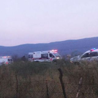 Camión vuelca en Amacueca y deja cuatro lesionados