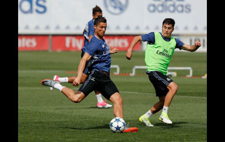 Los integrantes de la primera plantilla ompletaron una sesión marcada por el protagonismo del balón. TWITTER / @realmadrid