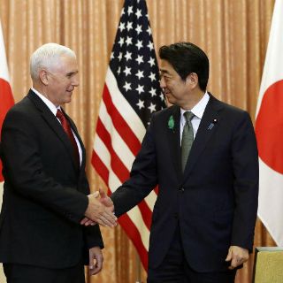 Abe apoya que EU mantenga 'las opciones abiertas' ante Pyongyang