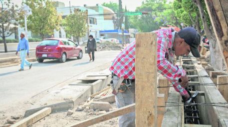 Movilidad sustentable. Además de la vía para automotores, se harán adecuaciones para una ciclovía. EL INFORMADOR / G. Gallo